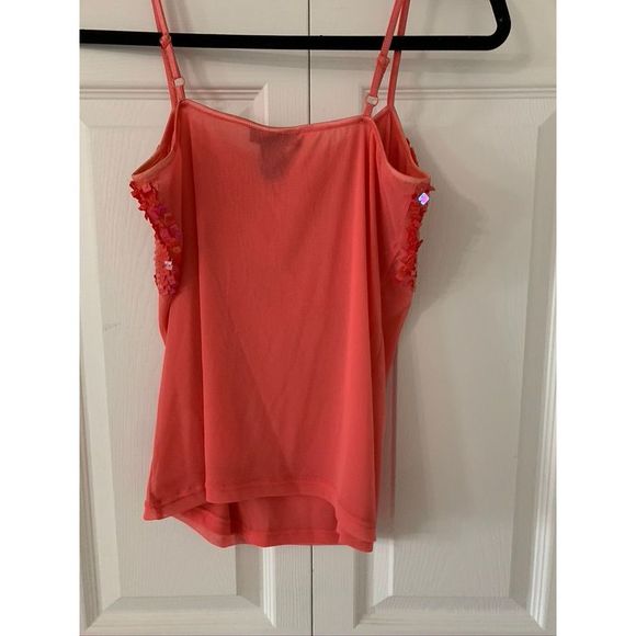 The limited top - Picture 3 of 5